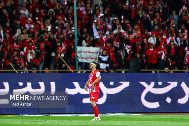 4399296 دلایل ناکامی پرسپولیس و عملکرد «فاجعه» برابر سپاهان؛ اشتباهات کارتال