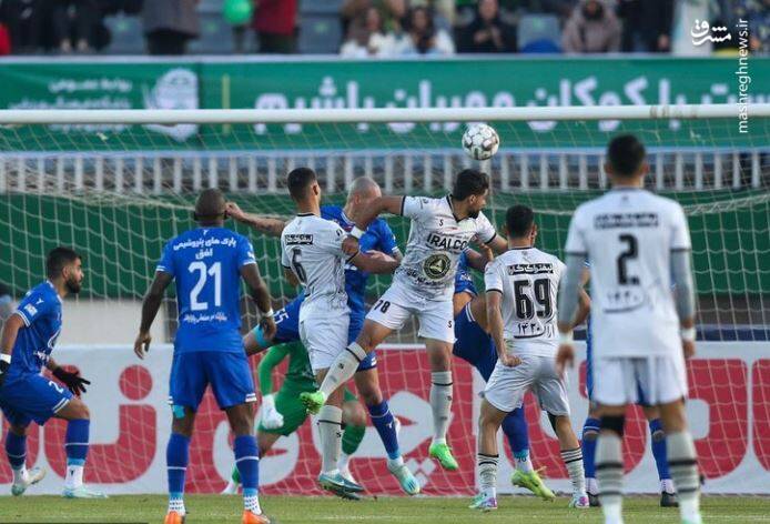 استقلال خوب شده ولی هنوز ایراد دارد/ گفته بودم بوژوویچ به درد این تیم نمی‌خورد