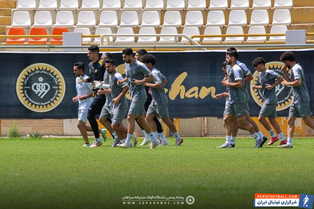 سپاهان در هفته بیست و هشتم لیگ برتر در تهران به مصاف پرسپولیس می رود