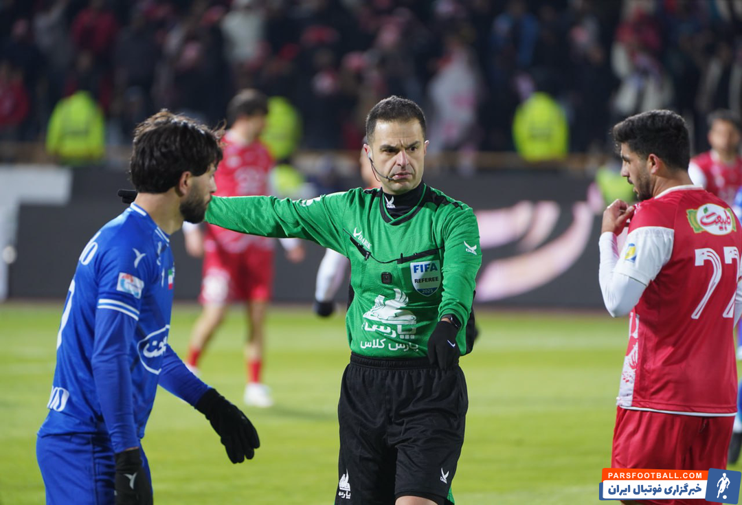 موافقت فیفا با نصب دوربین روی پیراهن داور در بازی جمعه پرسپولیس و سپاهان