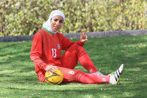 عضو سابق تیم ملی فوتبال زنان: فدراسیون باید رویکردش را تغییر دهد