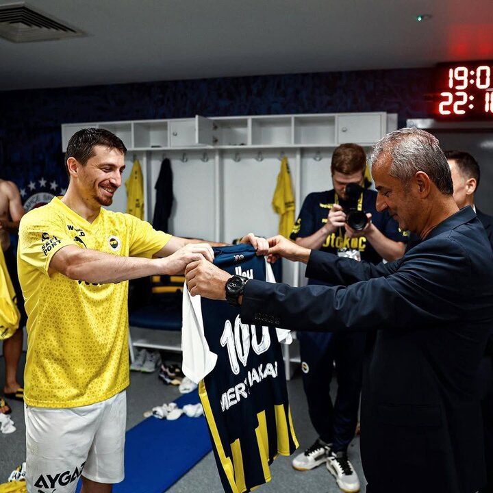 5455007 اندیشه های استانبولی سرمربی پرسپولیس برای مدل جدید