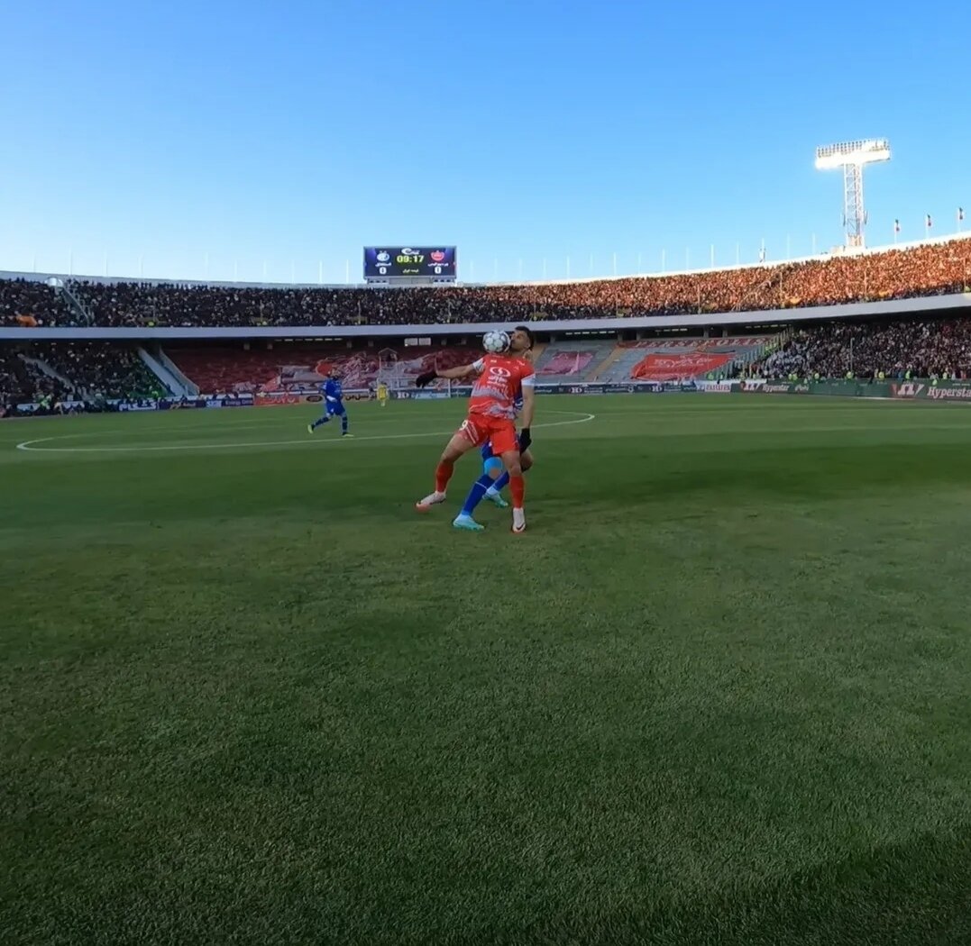 5463261 دوربین مخفی روی لباس داور بازی پرسپولیس و سپاهان اصفهان