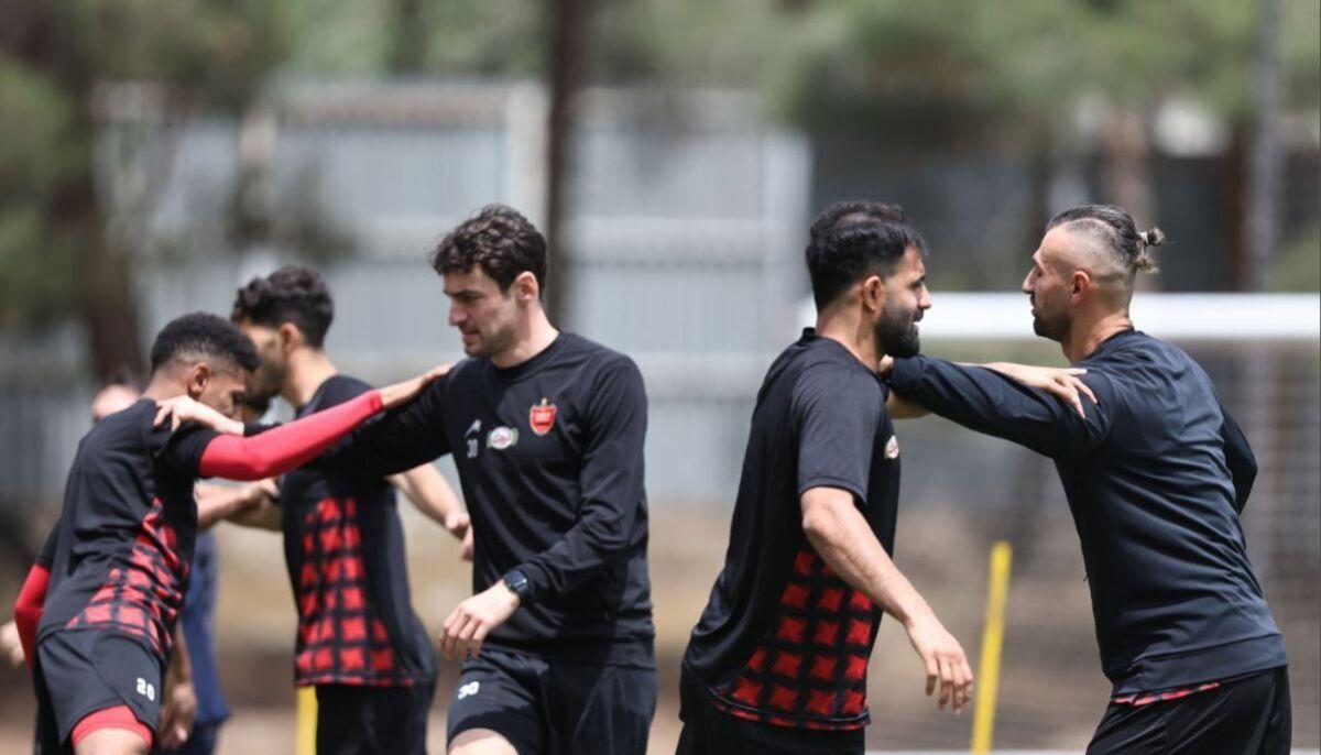 تمرین تیم پرسپولیس پیش از سفر به رفسنجان برای دیدار با مس رفسنجان