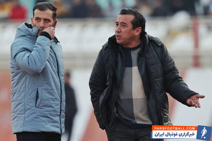 خداداد عزیزی : عزیزی اولین بازیکن ایرانی که توپ طلا گرفت