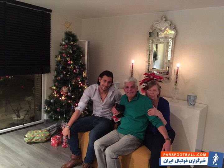 فریدون زندی پیشکسوت استقلال در غم از دست دادن پدر خود عزادار شد