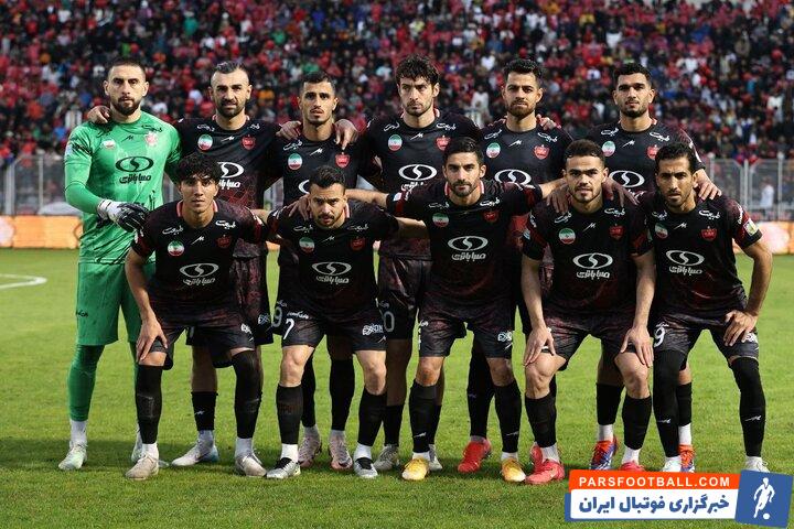 سروش رفیعی ستاره پرسپولیس در دیدار مقابل نساجی از ناحیه سر مصدوم شد