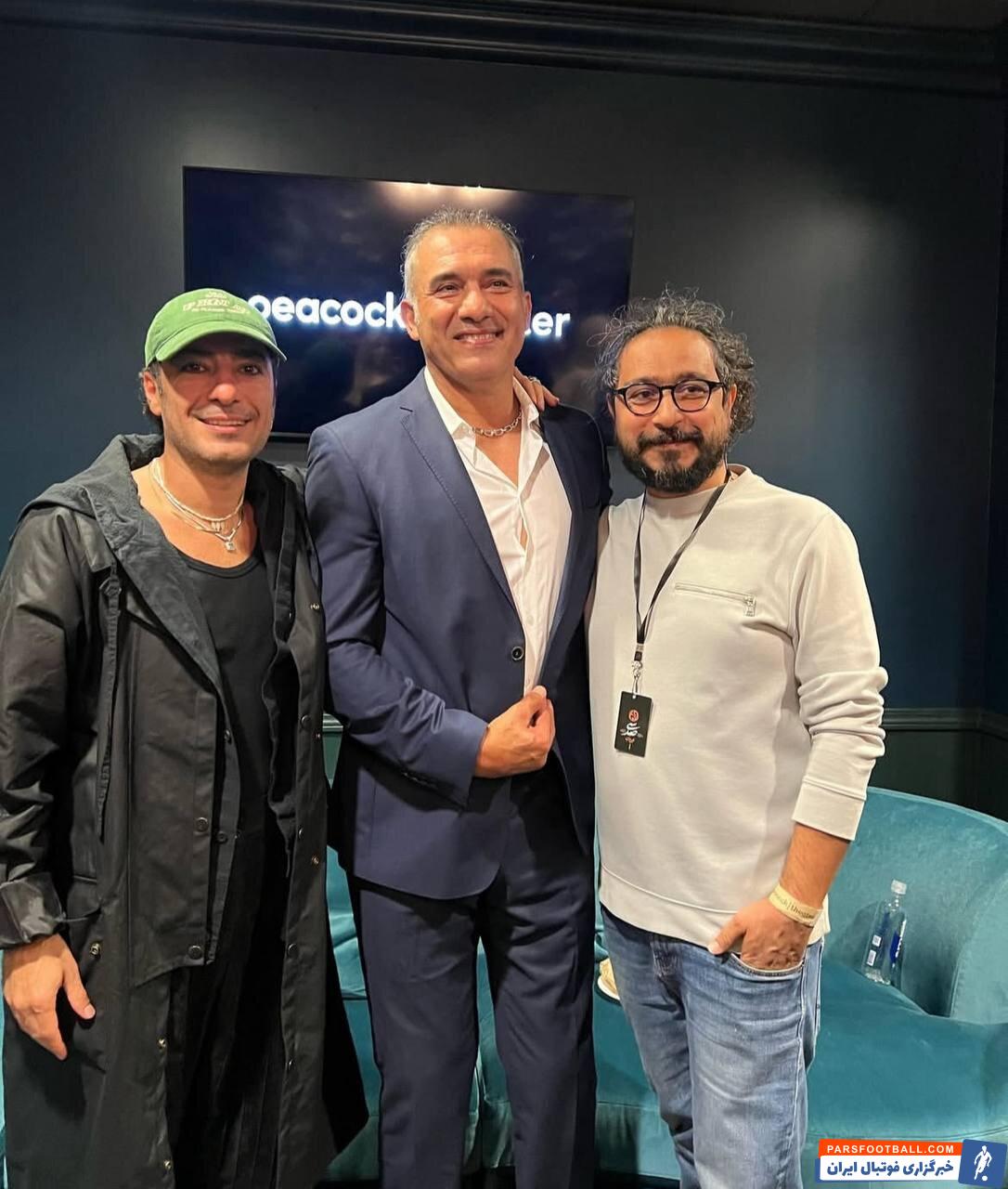 نوید محمدزاده با احمدرضا عابدزاده اسطوره فوتبال ایران دیدار کرد