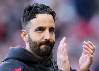 فروش چند بازیکن شرط مهم مدیران یونایتد برای اختصاص بودجه ۲۰۰ میلیون پوندی