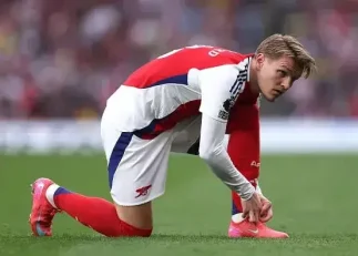 گری نویل، مدافع سابق منچستریونایتد : آرسنال این فصل پسرفت قابل توجهی داشت