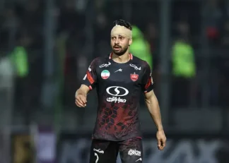 سروش رفیعی ستاره پرسپولیس با چهره ای جدید رونمایی شد