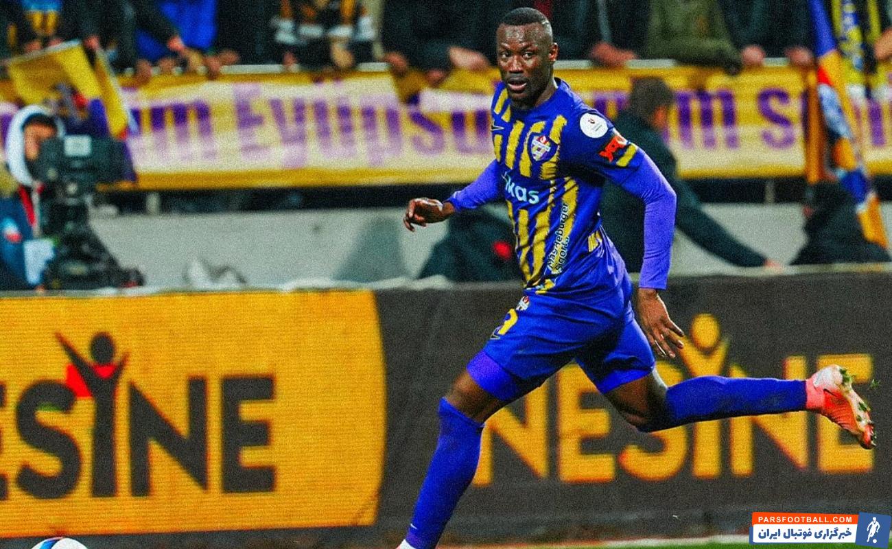 مامه تیام عملکرد ضعیفی در دیدار ایوب اسپور مقابل باشاک شهیر داشت