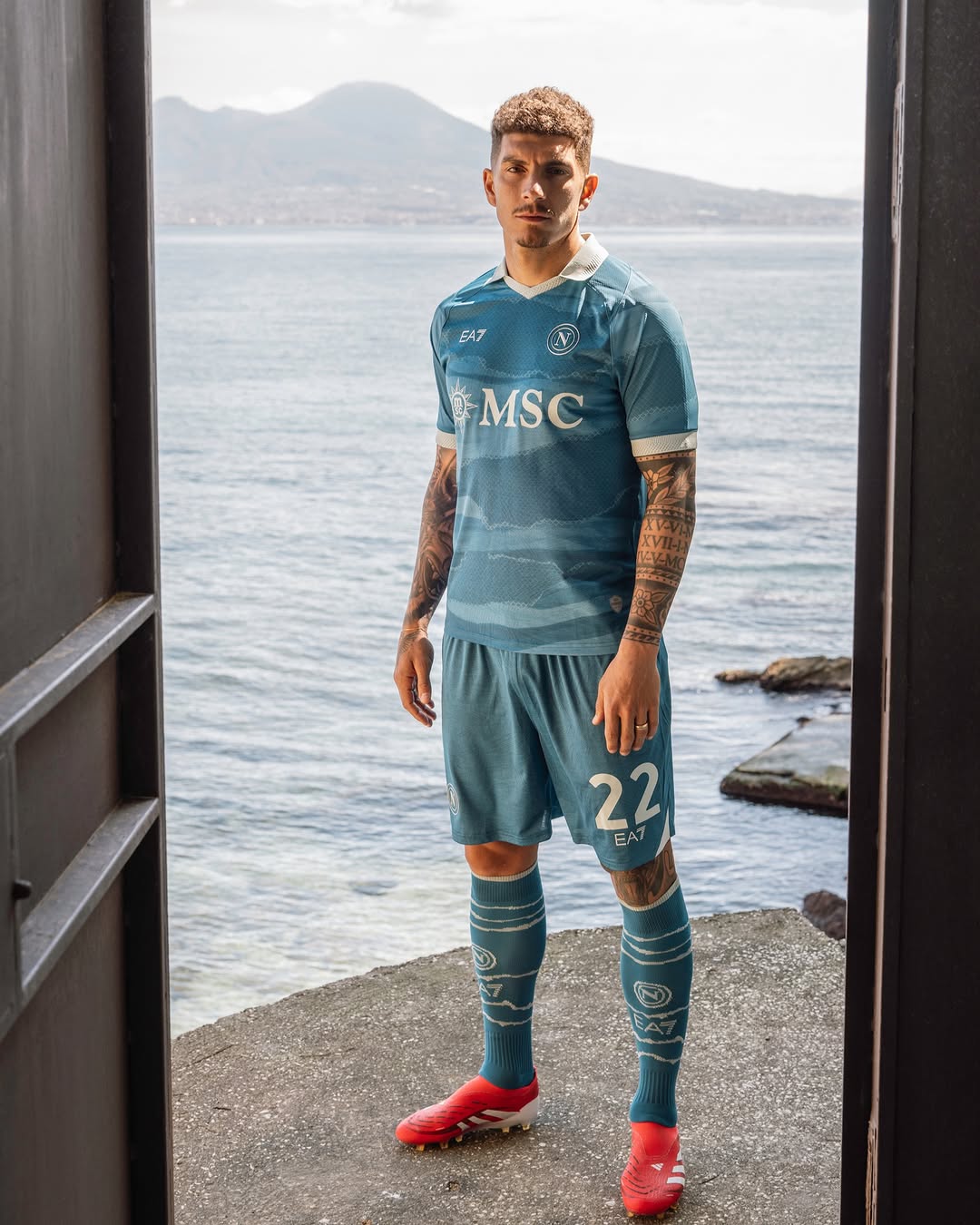 پیراهن ناپولی