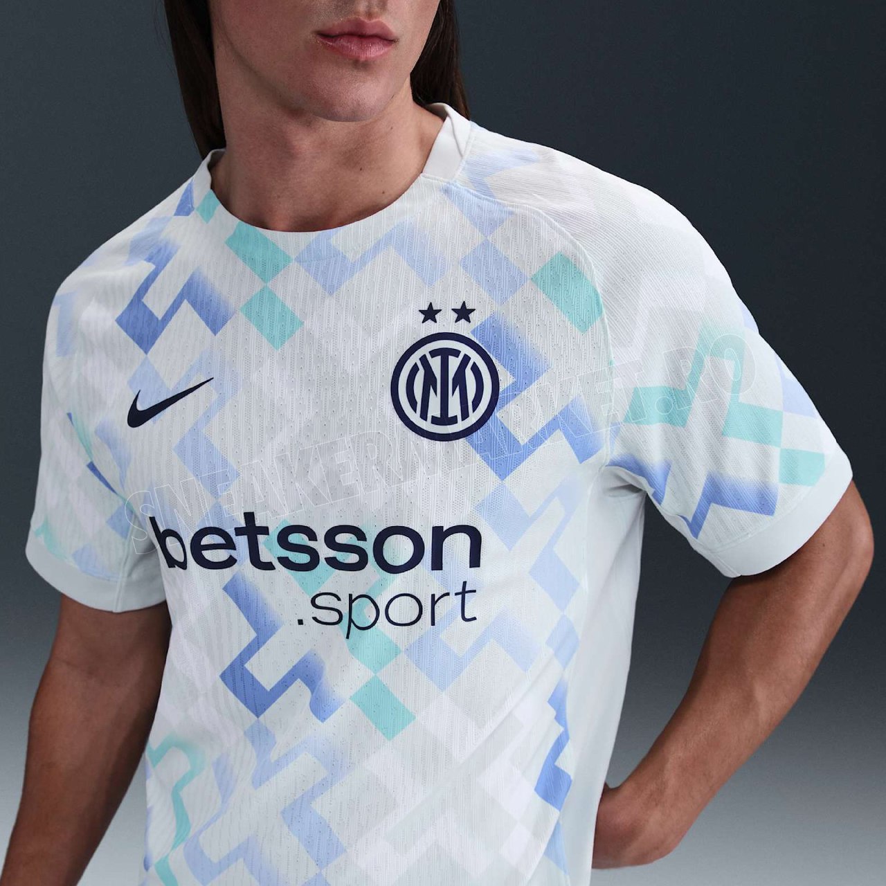 طرح لو رفته از پیراهن دوم اینتر برای فصل ۲۶-۲۰۲۵