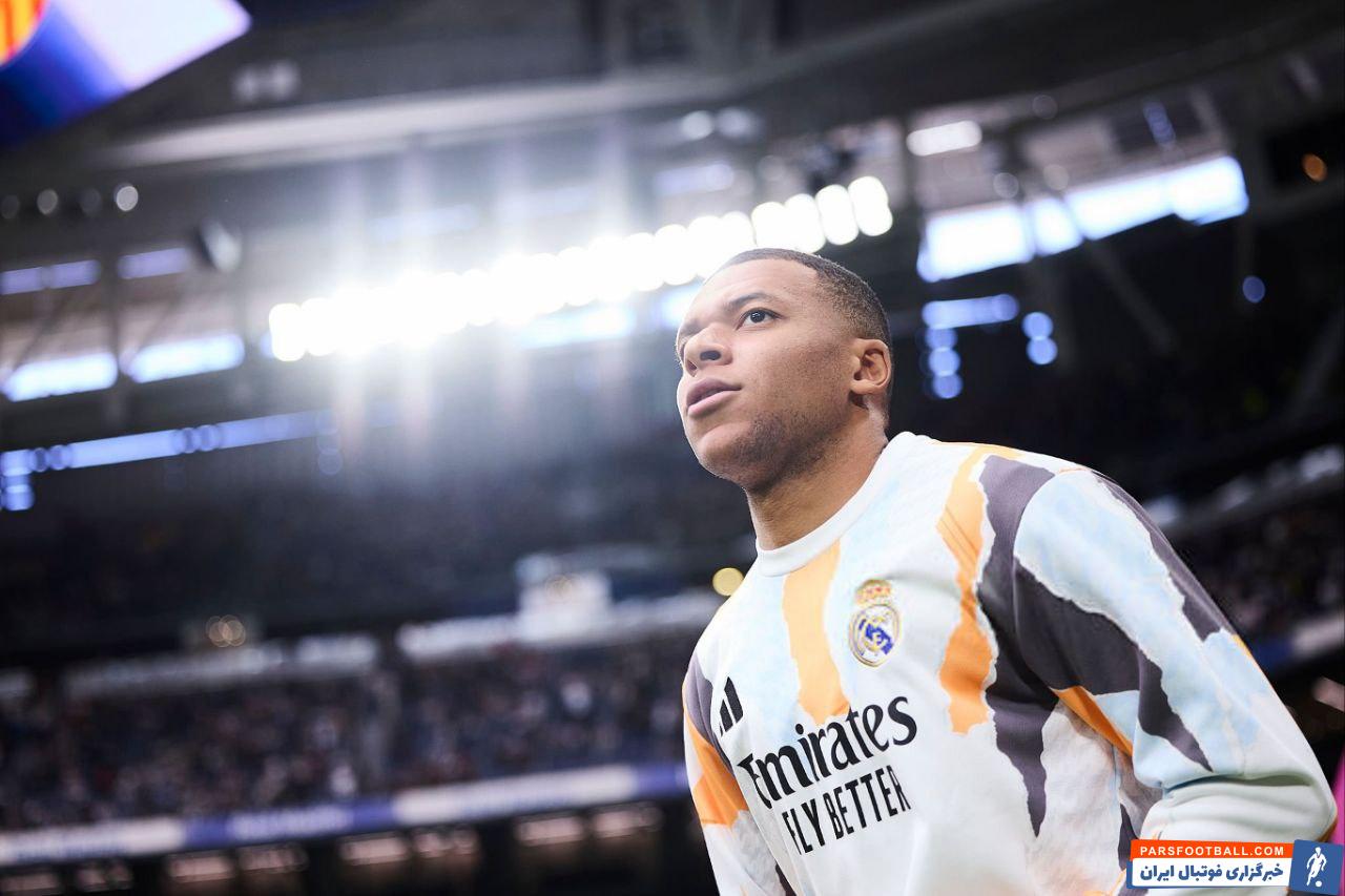 رونمایی کیلیان امباپه از کفش های جدیدش با طراحی ویژه شرکت نایکی