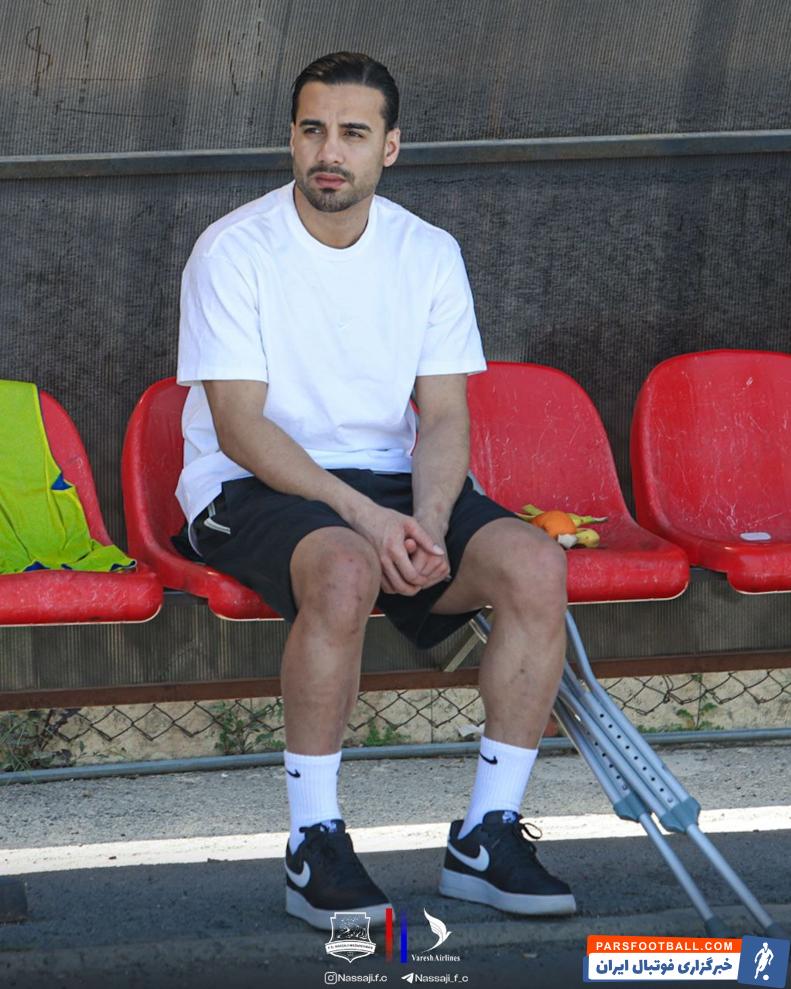 حضور محمدرضا عباسی مصدوم در محل تمرین نساجی