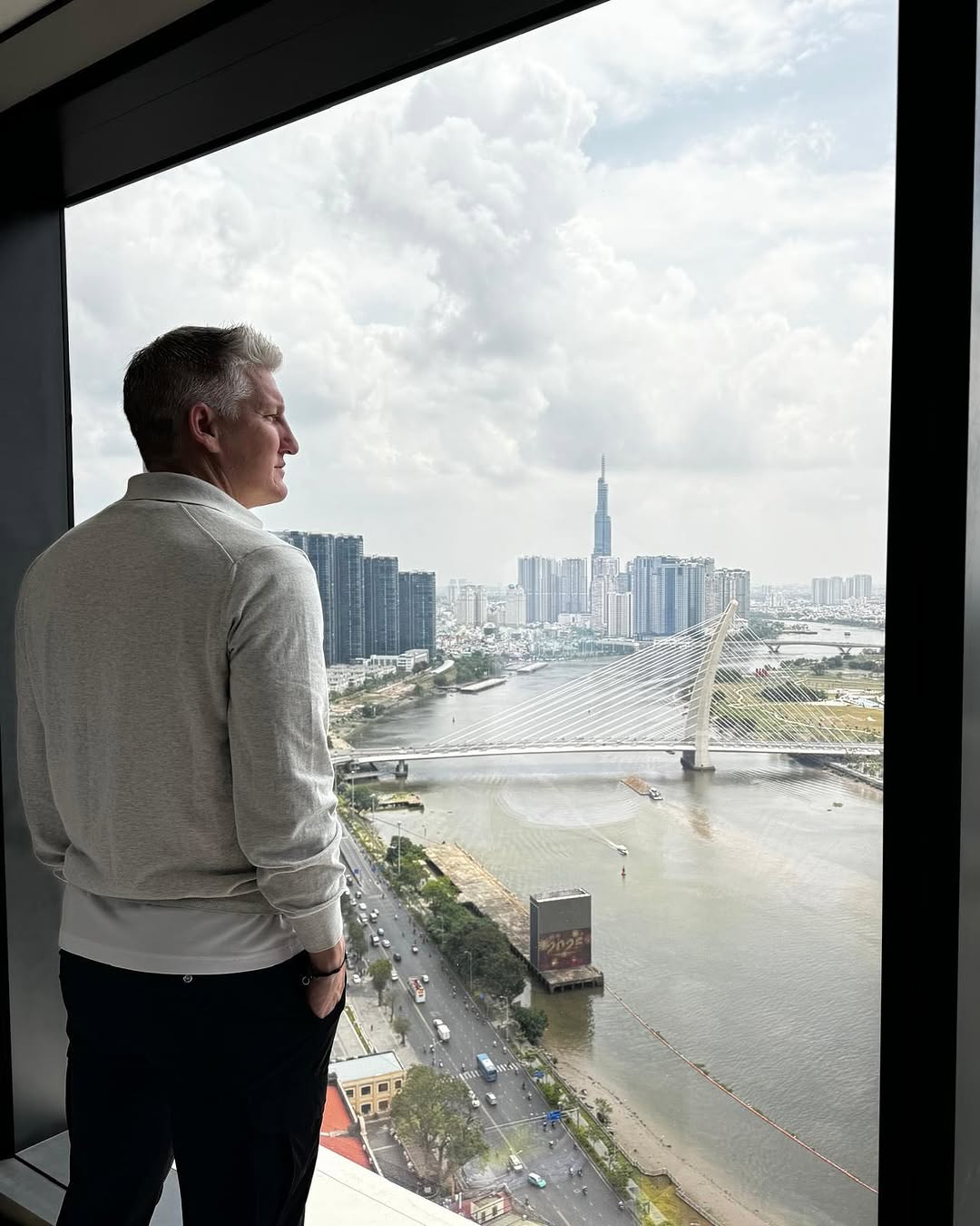 باستین شواین اشتایگر