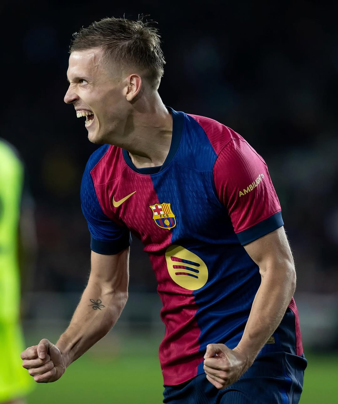 photo_2025-04-24_01-17-11 دنی اولمو