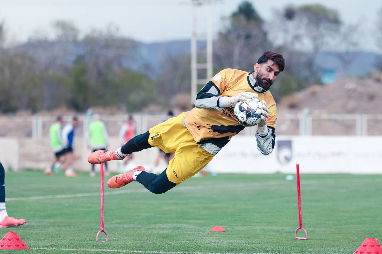 علیرضا بیرانوند - تراکتور - فوتبال - فوتبال ایران - لیگ برتر