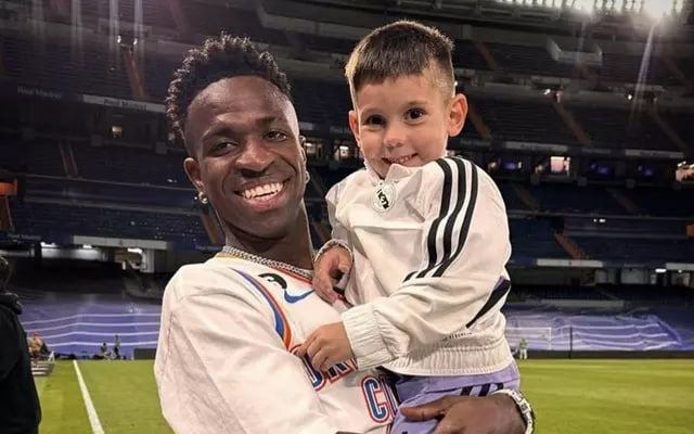 vinicius_jr_and_valverdes_son وینیسیوس جونیور و پسر فدریکو والورده