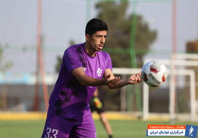 محمد ستاری مدافع هوادار:در دیدار برابر سپاهان و پرسپولیس همه توانمان را خواهیم گذاشت