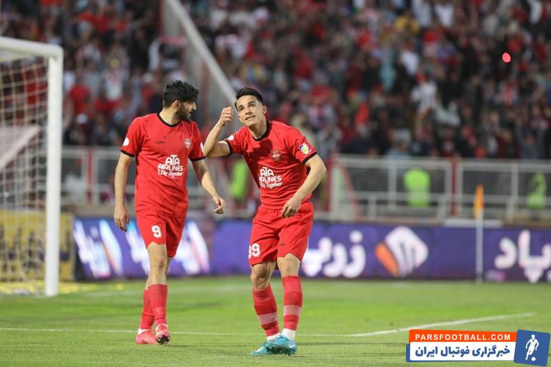 خوشحالی گل امیرحسین حسین‌زاده ستاره تراکتور پس از گل دومش برابر استقلال