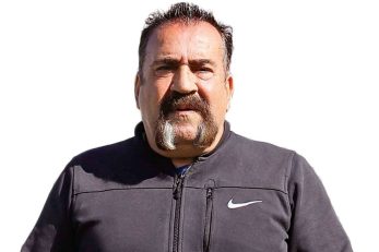 وحید قلیچ گلر پیشکسوت پرسپولیس : ناصرخان از بهترین دروازه بان های آسیا و ایران بود