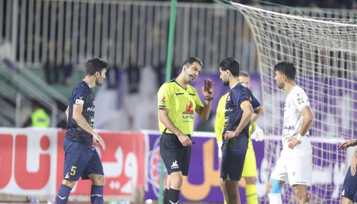 انتشار پوستر استقلال مقابل چادرملو در هفته بیست و نهم لیگ برتر