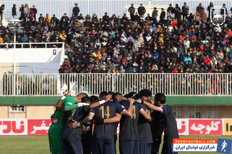 یازده بازیکن فیکس چادرملو مقابل استقلال مشخص شدند