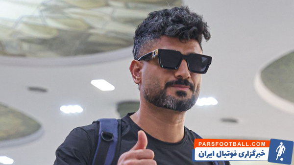 میلاد زکیپور مدافع سپاهان قراردادش را برای ۲ فصل دیگر تمدید کرد