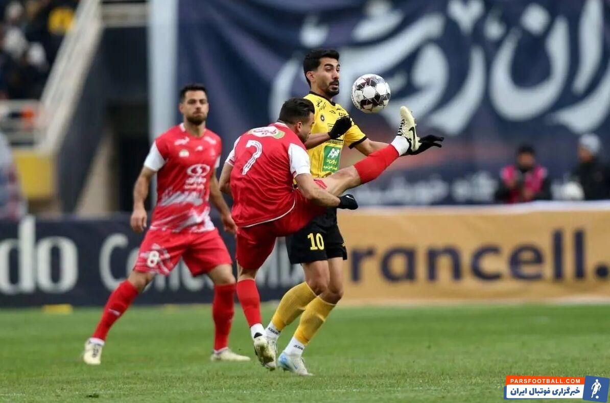 رضا شکاری به عنوان چهارمین خرید رسمی این فصل به تیم پرسپولیس پیوست