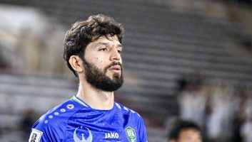 انتشار عکسی جالب و البته عجیب از جلال الدین ماشاریپوف ستاره ازبکستانی استقلال