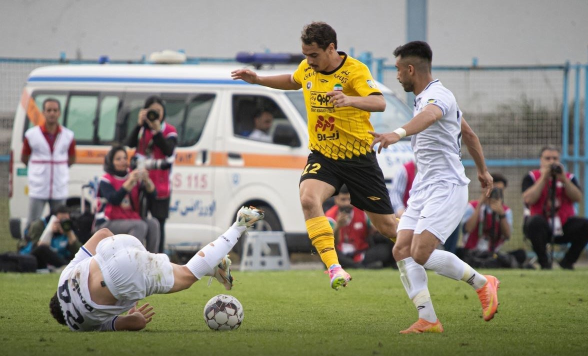 14040208144027102326915110 تیم فوتبال سپاهان اصفهان ,