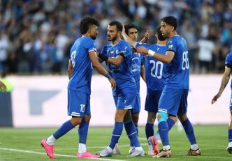 بهتاش فریبا : حسین حسینی در این فصل از بهترین بازیکنان استقلال بوده است