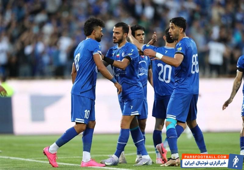 بهتاش فریبا : حسین حسینی در این فصل از بهترین بازیکنان استقلال بوده است