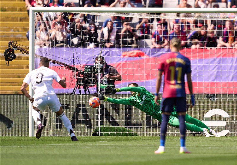 تیم فوتبال بارسلونا , تیم فوتبال رئال مادرید ,