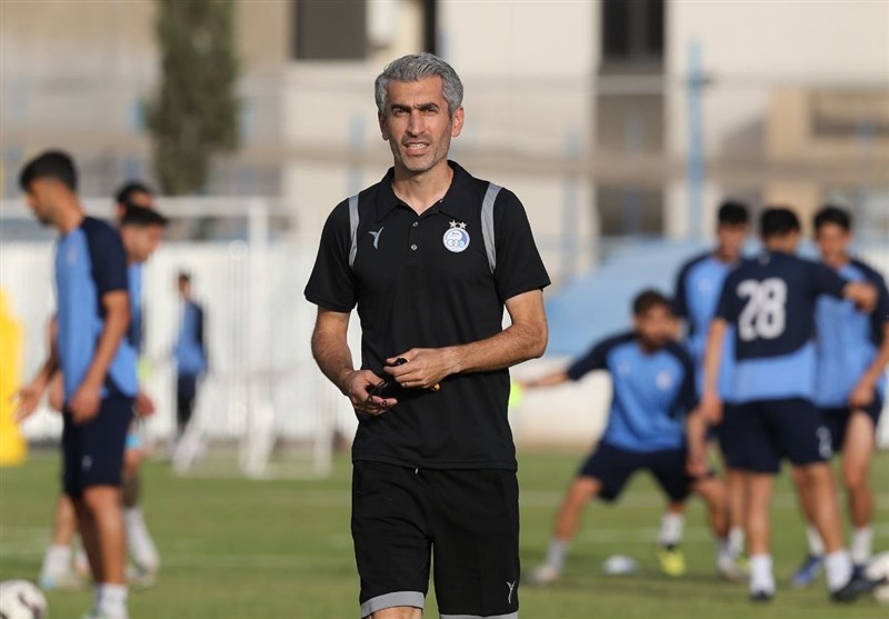 1404030220442749532944314 فوتبال , استقلال ,