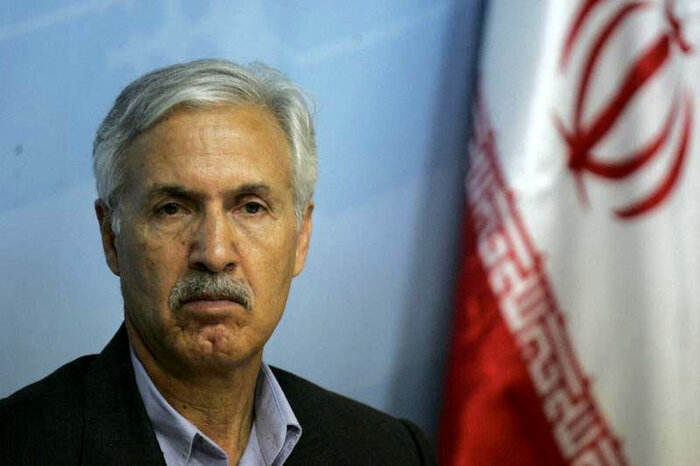 بازیکنانی که چندین میلیارد می‌خواهند کیفیت فنی ندارند؛ اگر خوب بودند لژیونر می‌شدند