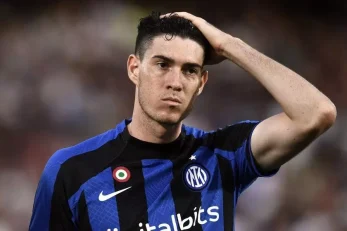 الساندرو باستونی : از فکر کردن به خداحافظی به فینال لیگ قهرمانان رسیدم