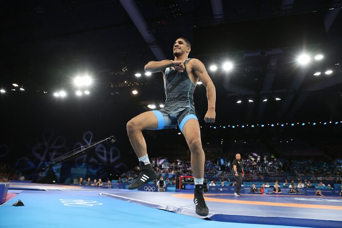 171329145 جام تختی؛ بهار داغ کشتی ایران در نصف جهان