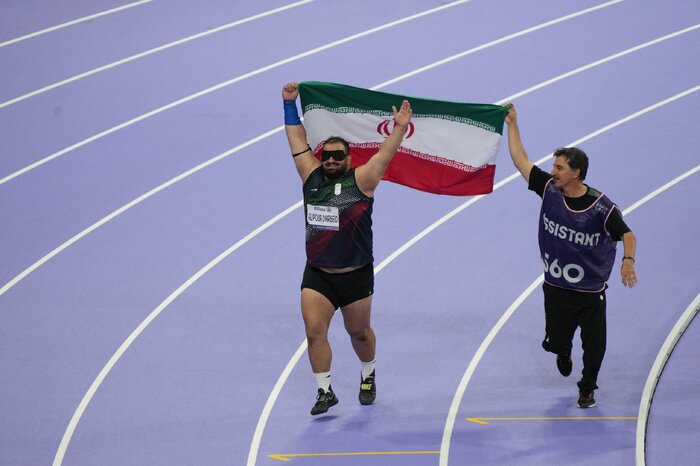 برگردان طارمی به قلب هواداران اینتر روز بازی تاج و تخت جباری در استقلال