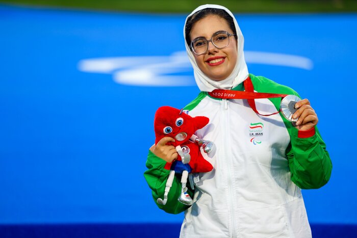 171382626 رونمایی از سرمربی ایتالیایی استقلال در روزی که اشک رونالدو درآمد!