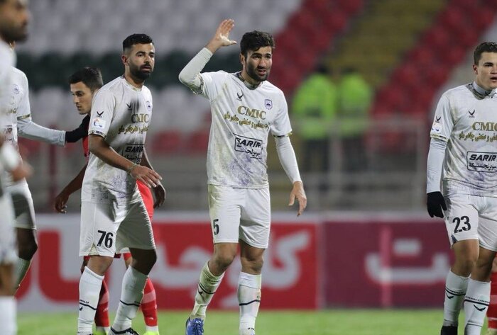 ترکیب احتمالی استقلال مقابل چادرملو؛ ۳ تغییر جباری در تیم برنده