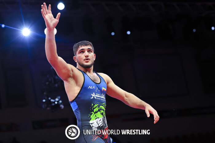 آزادکار استقلالی در بیشه شیران