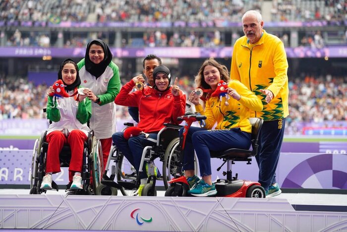 171832506 ناامیدی سختترین رقیب است/ با جایزه پارالمپیک برای پدر و مادرم خانه خریدم