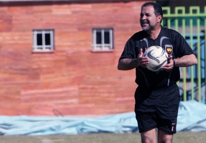 نگاه شاعرانه به فوتبال چکار که نکرد/ از خط‌کشی زمین تا ۴ دوره مدیریت باشگاه مس+فیلم