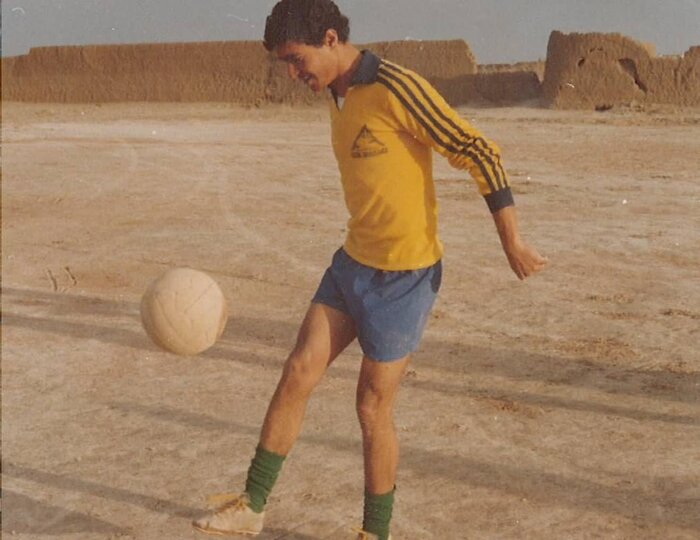 نگاه شاعرانه به فوتبال چکار که نکرد/ از خط‌کشی زمین تا ۴ دوره مدیریت باشگاه مس+فیلم