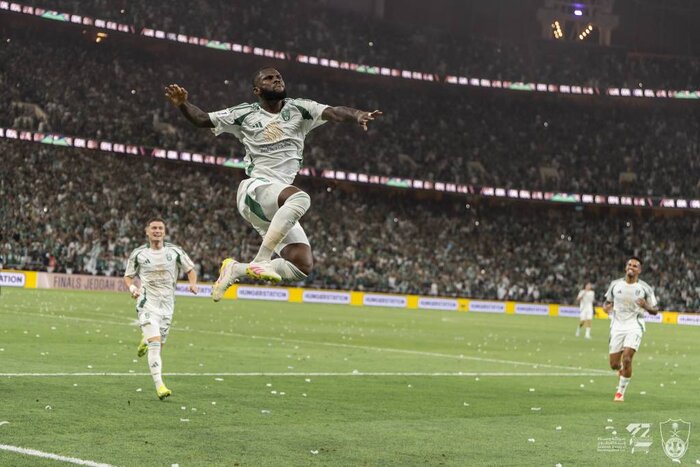 «مدیریت سکویی» در فوتبال ایران در روز رکوردزنی استقلال مقابل قهرمان لیگ نخبگان آسیا