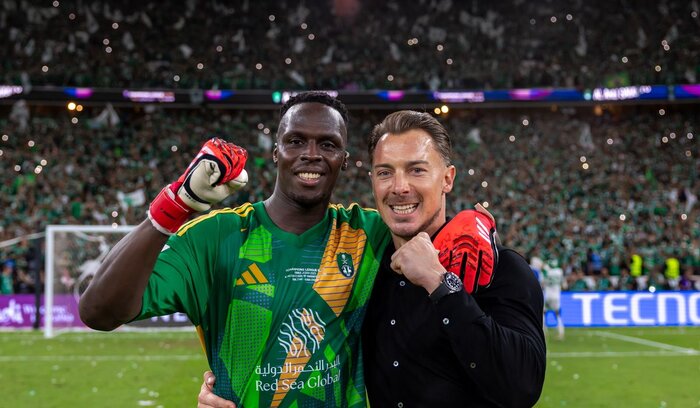 جامی که برای یایسله تسکین‌ درد بود