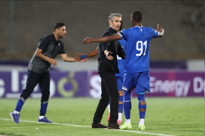 همدانی: بازیکنان استقلال احساس مسئولیت پیدا کرده‌اند/ جباری باید کسب تجربه کند